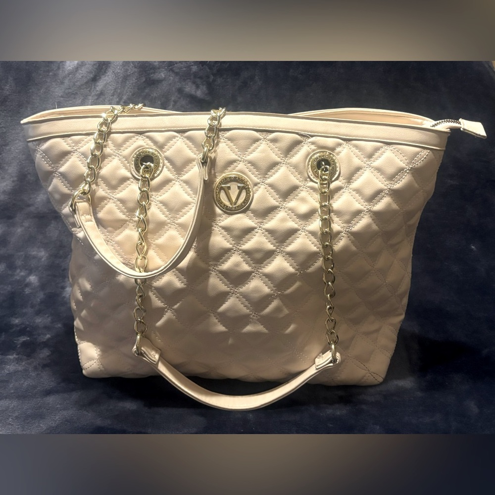 Vera New York Quilted Beige Leather Handbag.